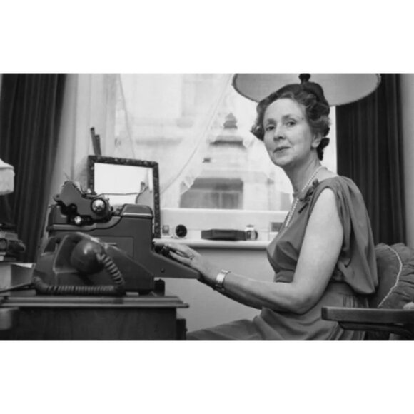 Jean Plaidy Historical Fiction Novels By Eleanor Hibbert (set of 13 books) - Picture 4 of 5